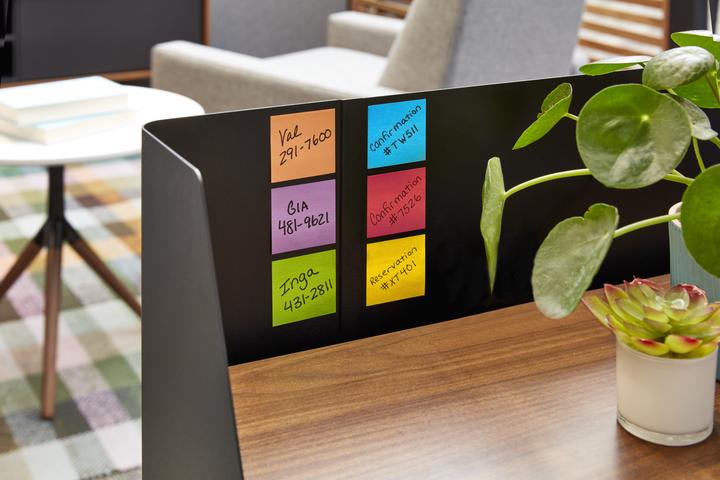 Produktbild Post-it Super Sticky Z-Notes 20 + 4 (8 x 8 x 25 cm)