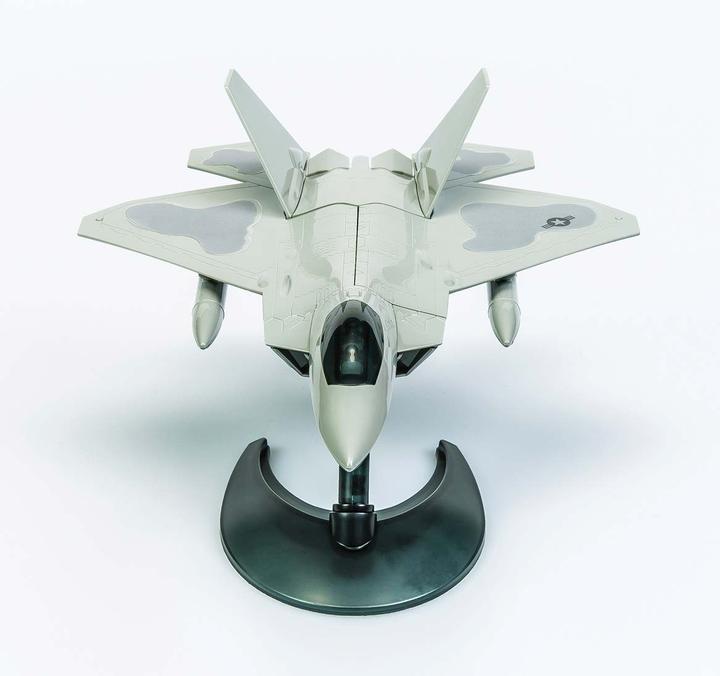 Actual product image Airfix Kit F22 Raptor Quick Build