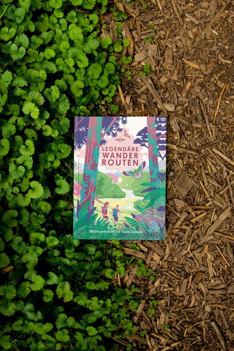 Actual product image Legendäre Wanderrouten (German, The Lonely Planet, 2020)