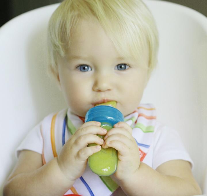 Produktbild Nuby Easy Squeezy Feeder (1 x, ab 6 Monaten)