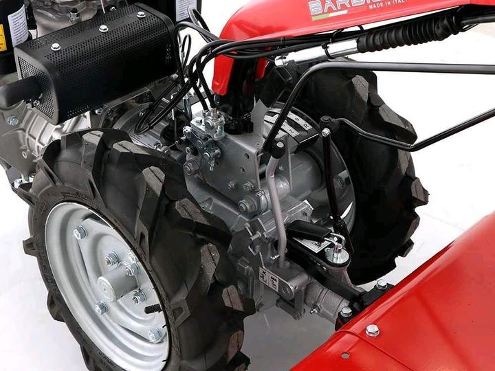 Actual product image Barbieri Flex 32 single-axle tractor diesel engine Karma KD 70
