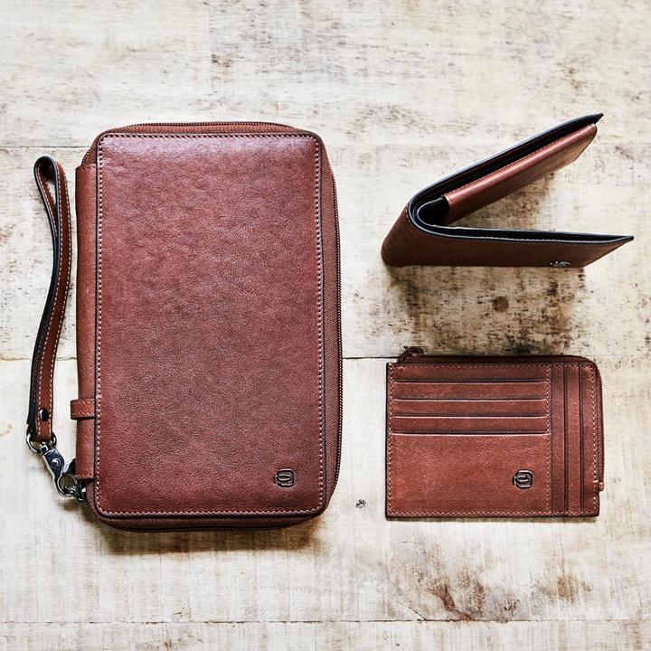 Produktbild Piquadro Black Square - Reisedokumententasche mit Kreditkartenfächern (Dokumenten- & Geldtasche)