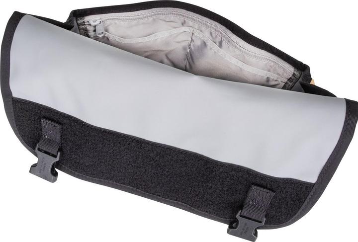 Actual product image Timbuk2 Classic Messenger Bag XS