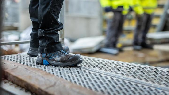 Actual product image Haix CONNEXIS Safety+ GTX Mid (S3, 46)