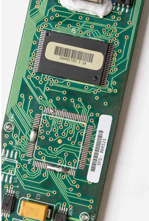 Image du produit Brady THT-29-724-10, Polyimide, Beige, mat, 31.75 x 9.53 mm, permanent, 2 pistes (10000 U.)