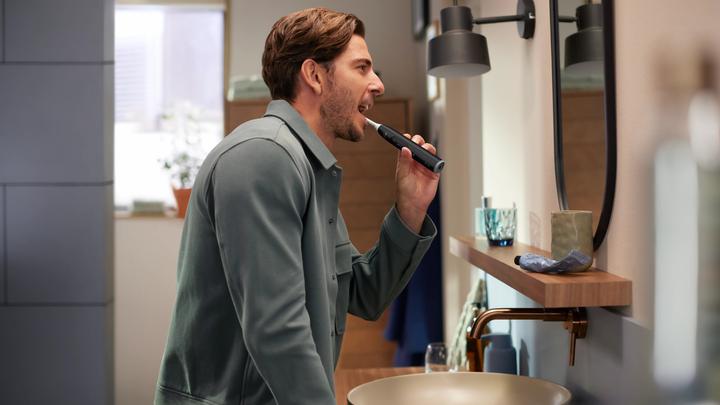 Produktbild Philips Sonicare HX7401/01 6100 (Schallzahnbürste)