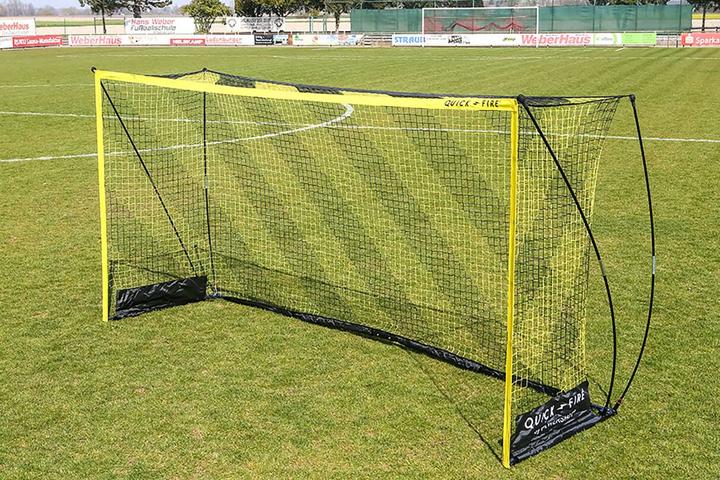 Immagine prodotto Power Shot Porta da calcio Powershot® QuickFire® per il tempo libero e l'allenamento, 240 x 120 cm