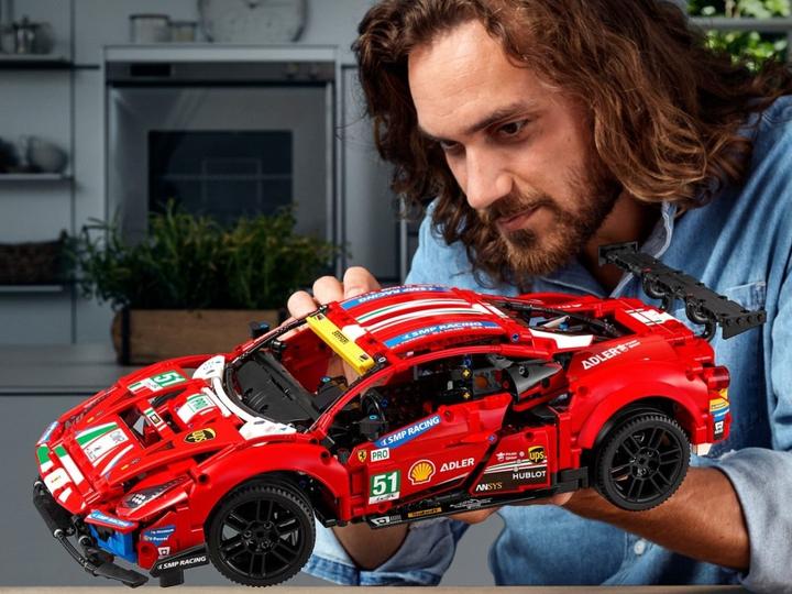 Produktbild LEGO Ferrari 488 GTE (42125, LEGO Technic)