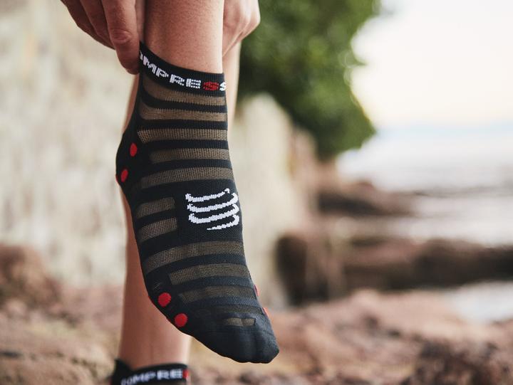 Image du produit Compressport Chaussettes Pro Racing v4.0 Ultralight Run Low (42 - 44)