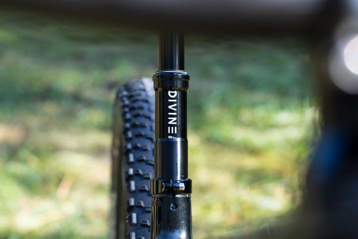 Produktbild BikeYoke Divine SL 100 mm Vario-Sattelstütze ohne Remote (31.60 mm)