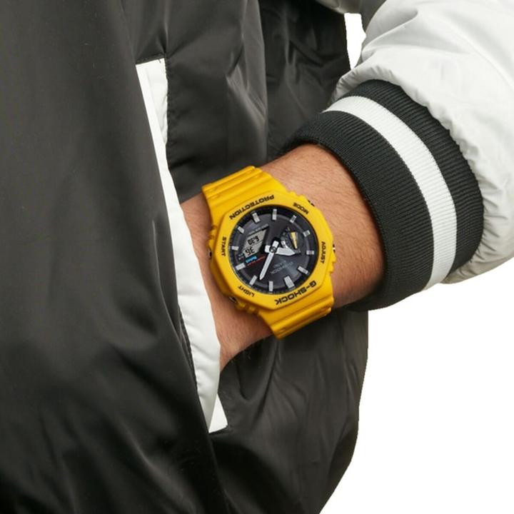 Actual product image G-Shock GA-B2100C-9AER (Chronograph, 46 mm)