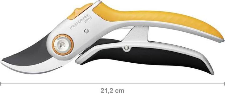 Actual product image Fiskars Plus PowerLever metal secateurs with folding blade (P751)
