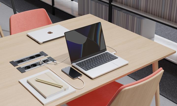 Produktbild IB Connect INTRO2.0 Steckdosenein. ws 2x Typ 13 1x USB-C 60W 1x RJ45 1x HDMI (2 x, HDMI, Typ 13, RJ45, USB-C, 0.30 m)