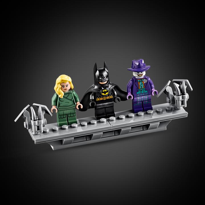 Produktbild LEGO 1989 Batmobile (76139, LEGO DC)