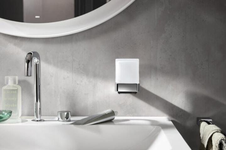 Produktbild Emco loft Sensor-Seifenspender, satiniertes Kristallglas