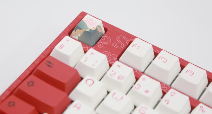 Produktbild Varmilo Koi VA109 (CH, Kabelgebunden)