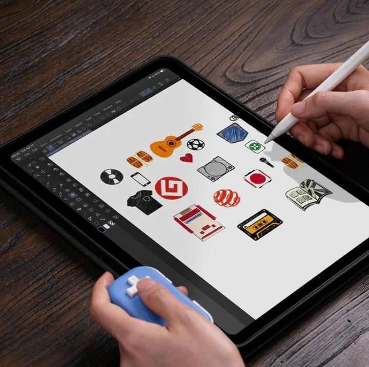 Actual product image 8bitdo Micro (Android, Switch)