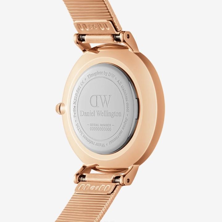 Immagine prodotto Daniel Wellington Pianoforte classico Petite Lumine Pressed Oro Rosa Nero (Orologio da polso analogico, 28 mm)