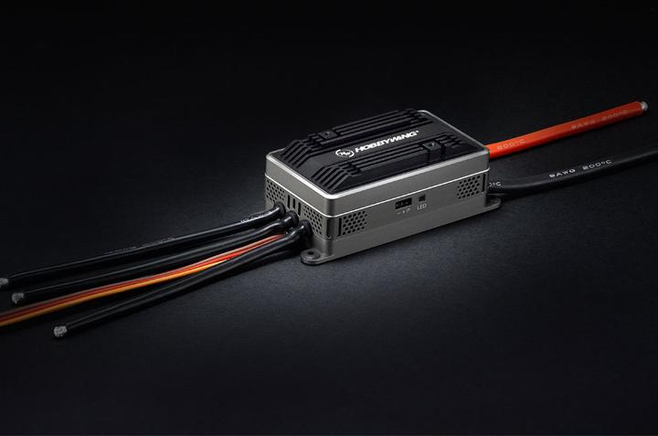 Actual product image Hobbywing Platinum Pro 200A HV 6-14s OPTO