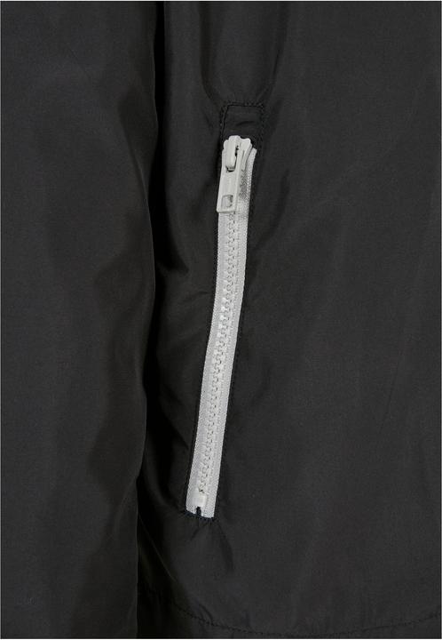 Actual product image Urban Classics Boys 2-Tone Tech Windrunner (158)