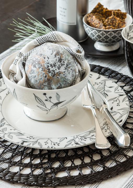 Actual product image Greengate Placemat round black 38cm (1piece) (1 x)