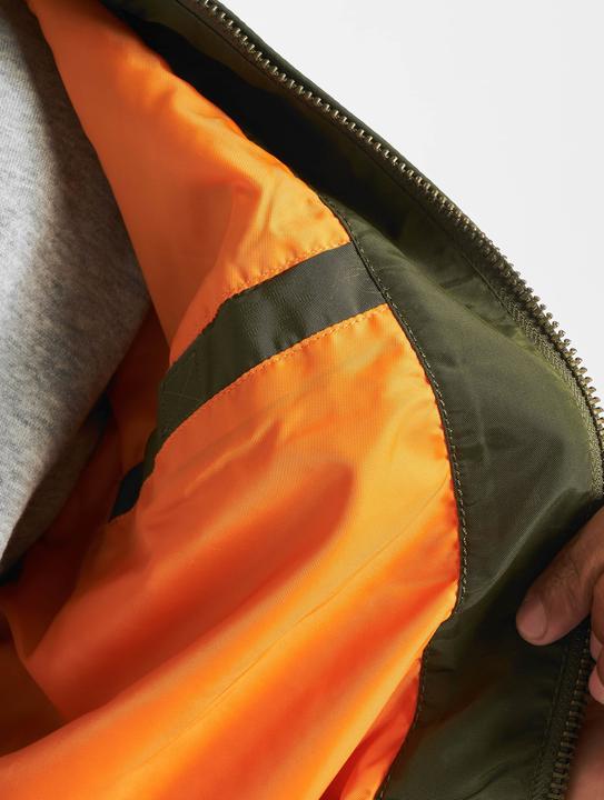 Produktbild Alpha Industries MA-1 TT - 41665 (XXL)