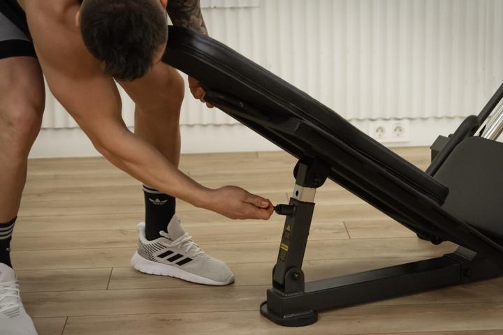 Actual product image BH Fitness HACK SQUAT / LEG PRESS 45º