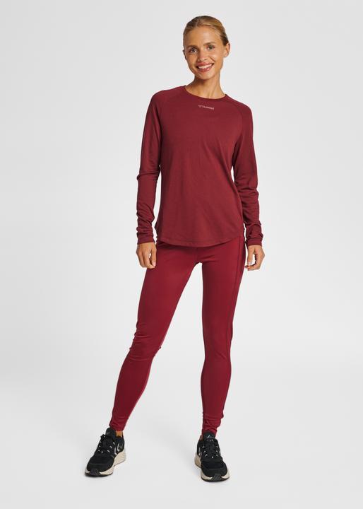 Actual product image hummel Mt Vanja T-Shirt L/S (S)