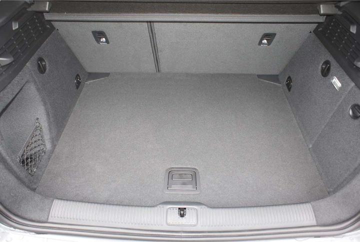 Immagine prodotto Aristar Vaschetta portaoggetti per Audi A3 / A3 Sportback dal 2012 a oggi (area di carico rialzata)