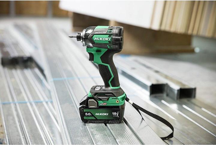 Actual product image Hitachi HIKOKI ZAKRĘTARKA UDAROWA 18V 210Nm WH18DC W4Z (Rechargeable battery operated)