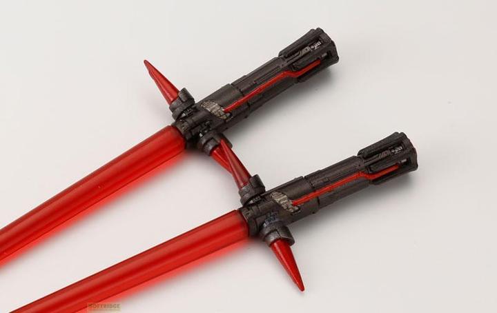 Actual product image Kotobukiya Star Wars - Episode VII: Kylo Ren Lichtschwert (2 Piece, Chopsticks)