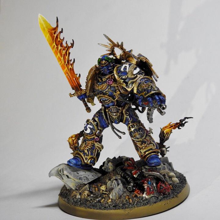 Actual product image Games Workshop Warhammer 40k - Ultramarines Roboute Guilliman (Plastic)