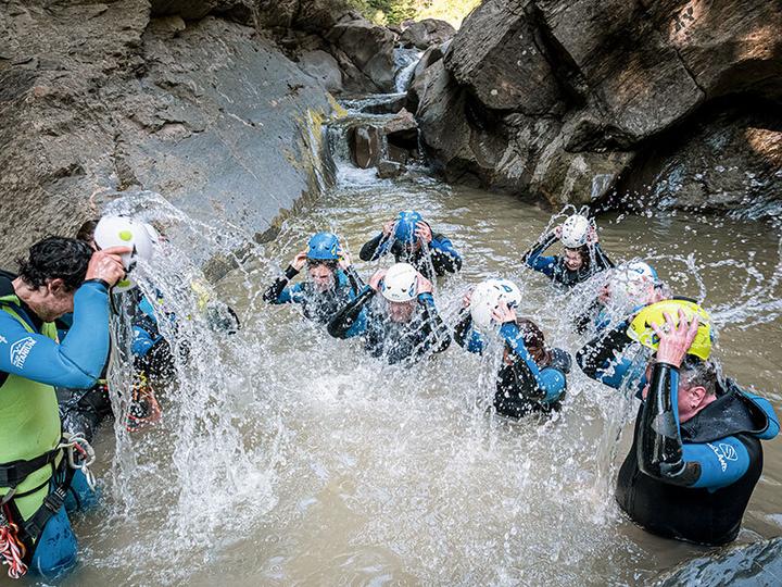 Produktbild Smartbox Aufregende Canyoning-Tour in Alpnach für 2 Personen (2 Pers.)