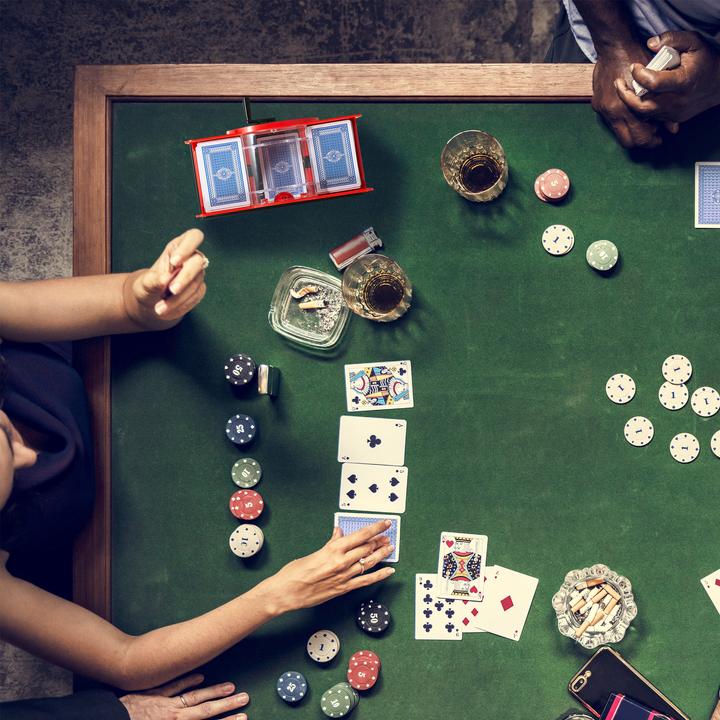 Actual product image Relaxdays Card shuffler