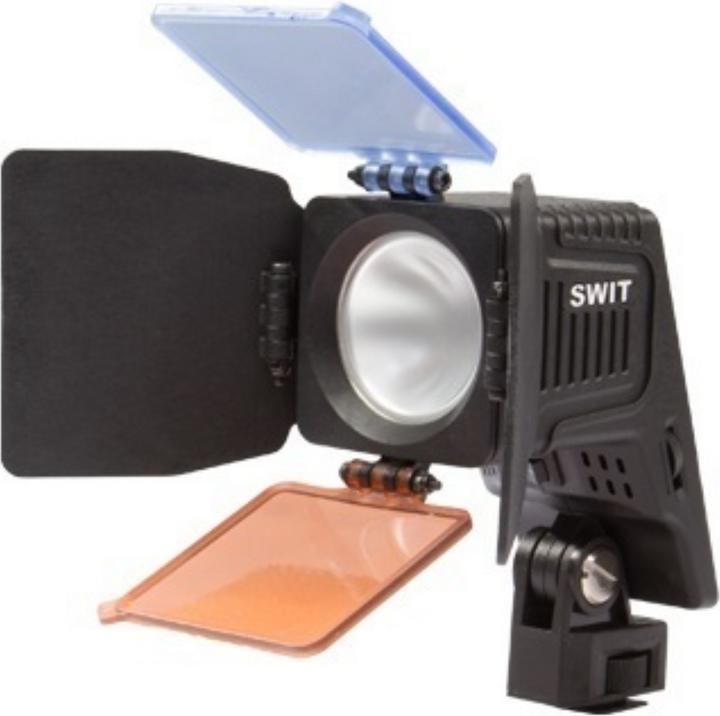 Image du produit Swit 13W COB LED On-camera Light 800Lux, dimmerable 70W equivalent output Single shadow, soft, glarele