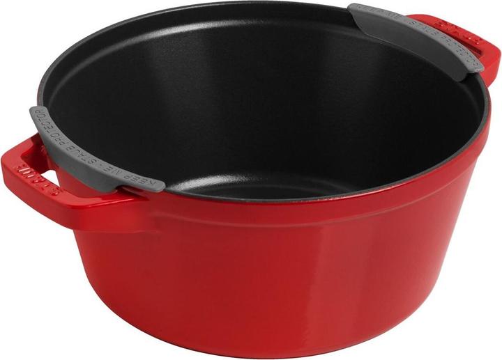 Produktbild Staub Cocotte 2tlg. 24 cm, rund, Kirsch-Rot, Gusseisen (24 cm, Bräter + Schmortopf, Gusseisen)