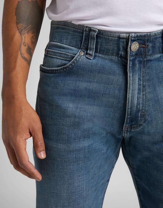 Actual product image Lee Straight Fit Mvp (31)