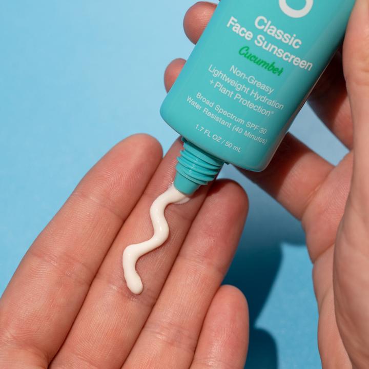 Immagine prodotto Coola Suncare Classic Lotion Cucumber (Crema solare viso, SPF 30, 50 ml, 50 g)