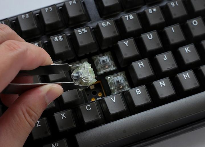 Image du produit Ducky One 3 Aura Black TKL Clavier de jeu, RGB LED - MX-Brown (US) (US, Filaire)