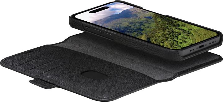 Actual product image dbramante1928 New York (Apple iPhone 15 Plus)