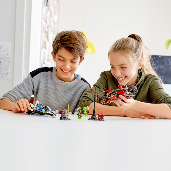 Image du produit LEGO La motoneige de Zane Fire Bike (70667, LEGO Ninjago)