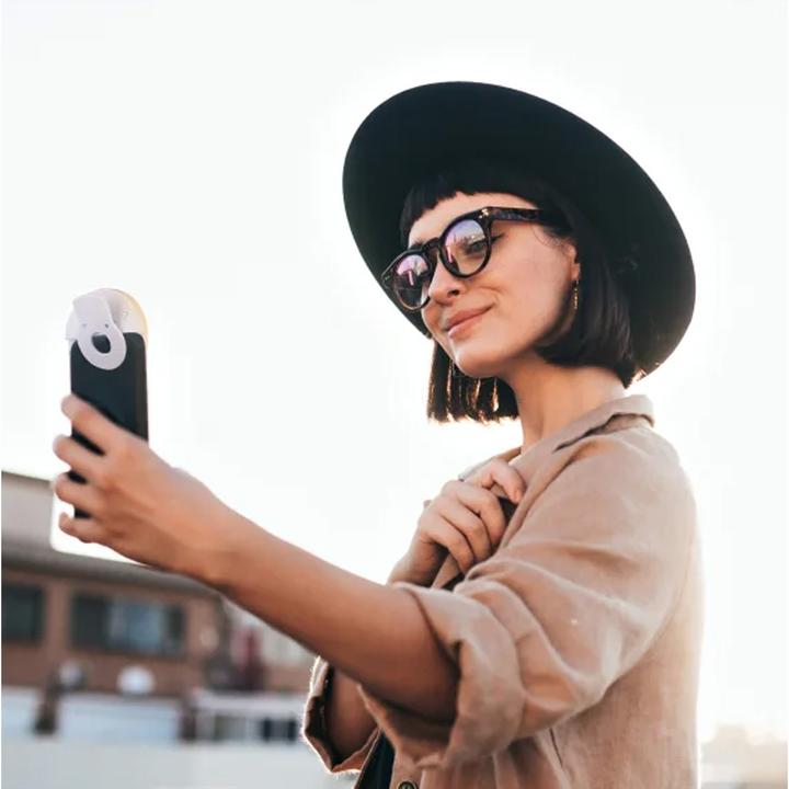 Produktbild T'nB Influence LED Ring Clip für Smartphone, 6500K,125 mAh Akku
