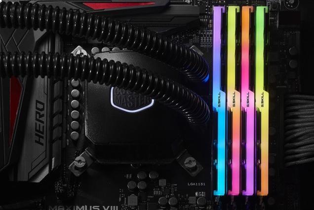 Produktbild G.Skill Trident Z RGB (4 x 8GB, 3200 MHz, DDR4-RAM, DIMM)