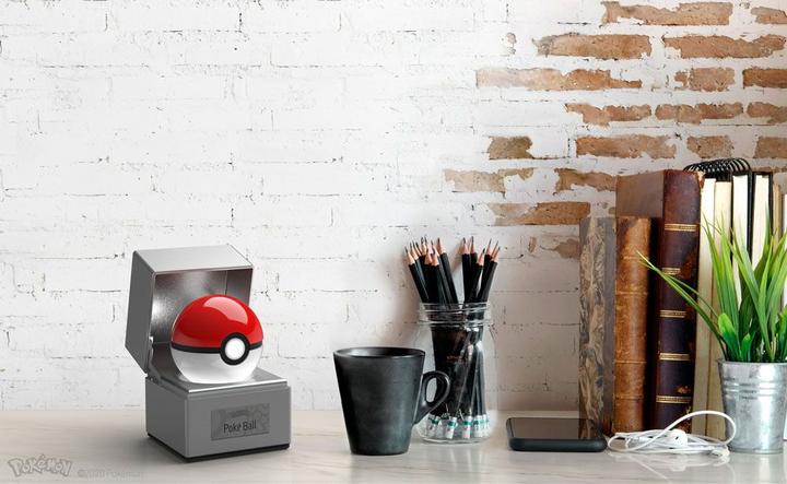 Produktbild Nintendo Pokémon: Die-Cast Collectible PokéBall Replica