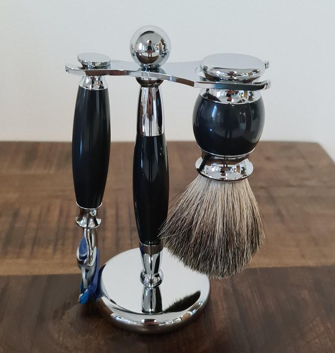 Actual product image Bate Bart-Rasierset Schwarz