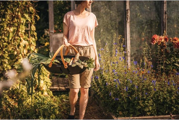 Actual product image Fiskars 1062831 Harvest Basket, For Gathering