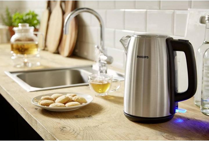 Actual product image Philips Viva Collection HD9351/90 (1.70 l, EU plug)