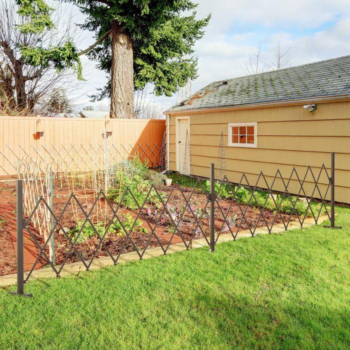 Actual product image Swisshandel24 Barrier fence extendable 52-405cm aluminium brown H103.5cm