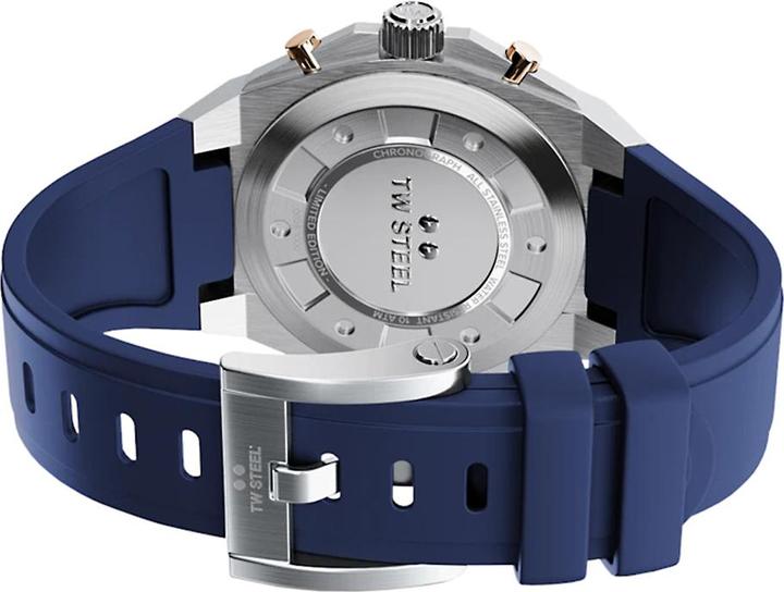 Produktbild TW-Steel TW Steel CE4046 CEO Tech Chrono 44 mm 10ATM (Chronograph)