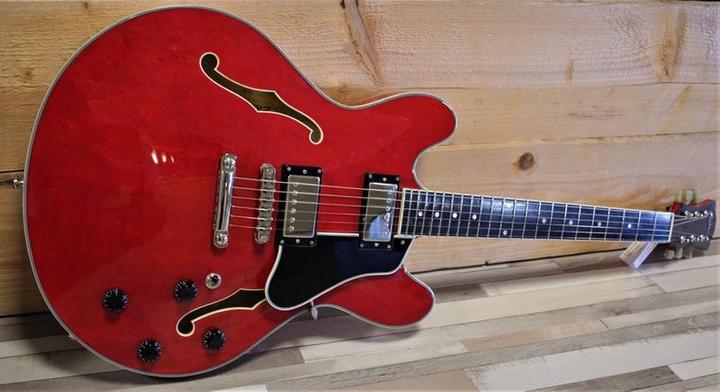 Produktbild Eastman Guitars Eastman T386 Red (E-Gitarre, Ahornholz, Polyurethan)